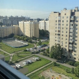 Продажа 3-комн квартиры на вторичном рынке ул Стародеревенская,  д. 6,  к. 1