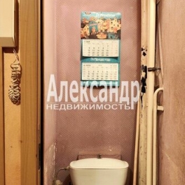 Продажа 2-комн квартиры на вторичном рынке улица Подвойского,  д. 36 к1