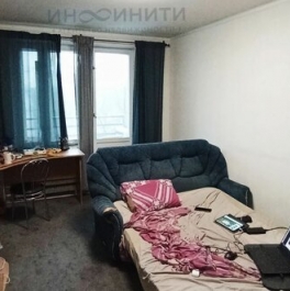 Продажа 3-комн квартиры на вторичном рынке Сивашская улица,  д. 4 к4