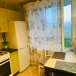 Аренда 2-комн квартиры на вторичном рынке Вокзальный переулок,  д. 9