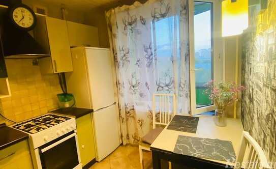 Аренда 2-комн квартиры на вторичном рынке Вокзальный переулок,  д. 9