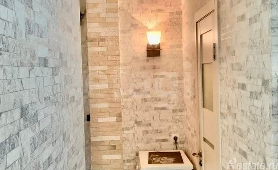 Продажа 3-комн квартиры на вторичном рынке Просвещения пр-кт,  д. 28