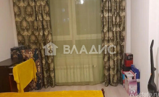 Продажа 2-комн квартиры на вторичном рынке улица Константина Федина,  д. 13