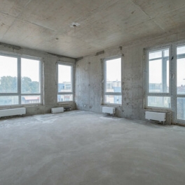 Продажа 4-комн квартиры на вторичном рынке Береговая улица,  д. 27 к1