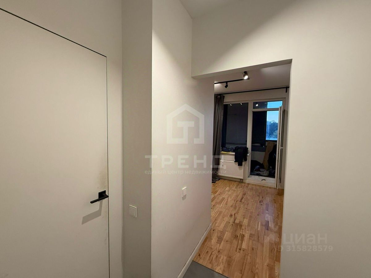 Продажа студии Октябрьская набережная, 44