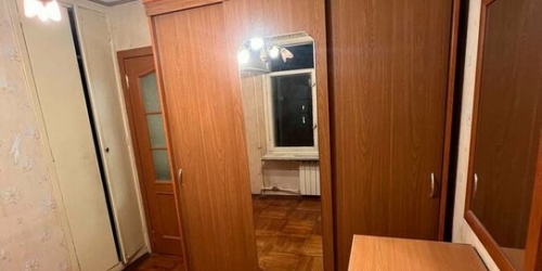 4-комн квартира улица Костюшко,  д. 36