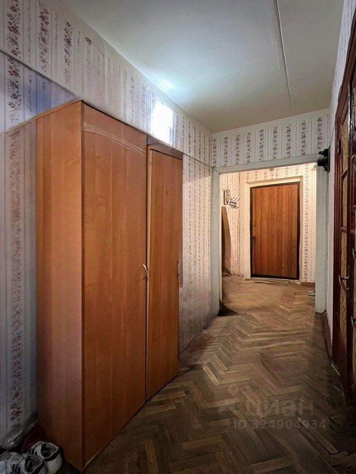 Продажа 3-комн квартиры на вторичном рынке улица Космонавта Волкова, 25/2