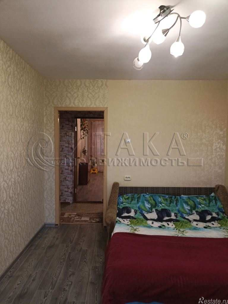 Продажа 2-комн квартиры на вторичном рынке Луга, Победы ул., д. 12