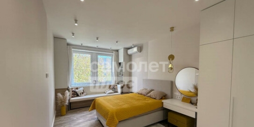 3-комн квартира Стрельбищенский пер,  д. 17