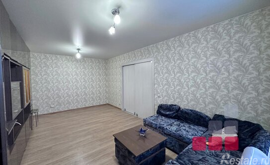 Аренда 1-комн квартиры на вторичном рынке улица Комдива Орлова,  д. 10