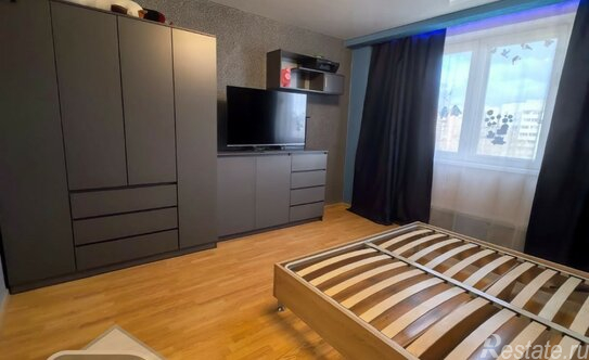 Продажа 1-комн квартиры на вторичном рынке Полярная улица,  д. 22 к4