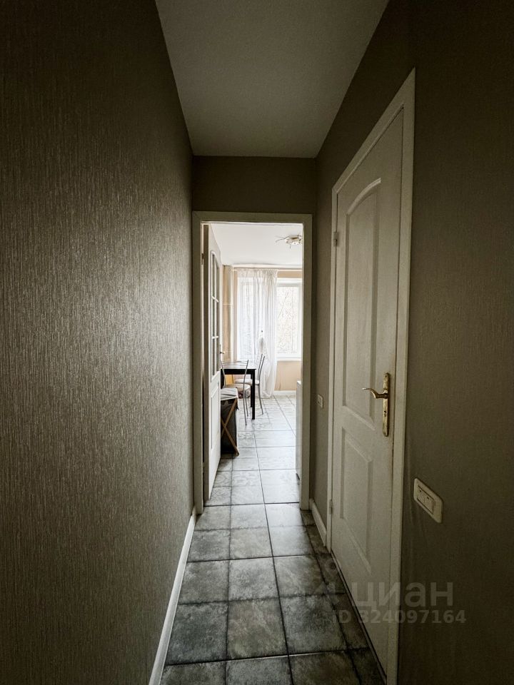 Продажа 2-комн квартиры на вторичном рынке улица Верхняя Масловка, 2