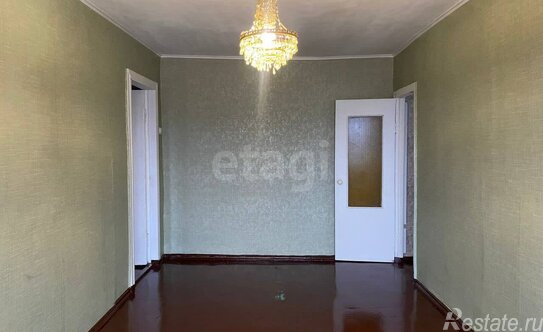 Продажа 3-комн квартиры на вторичном рынке Кириши г, Мира ул,  д. 3