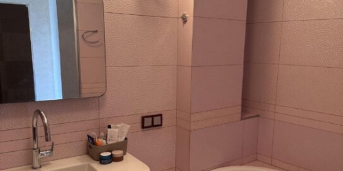 2-комн квартира Беринга ул,  д. 23,  к. 2