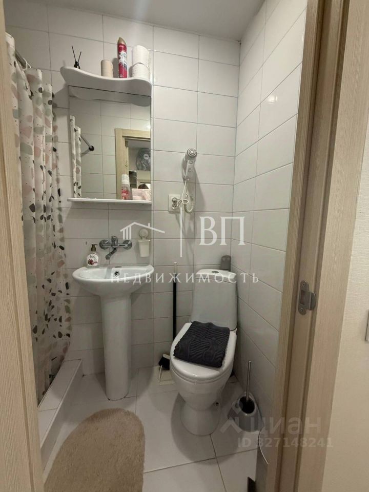 Продажа комнаты улица Маркина, 3
