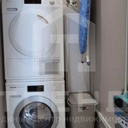 Продажа 2-комн квартиры на вторичном рынке Народного ополчения пр-кт,  д. 149