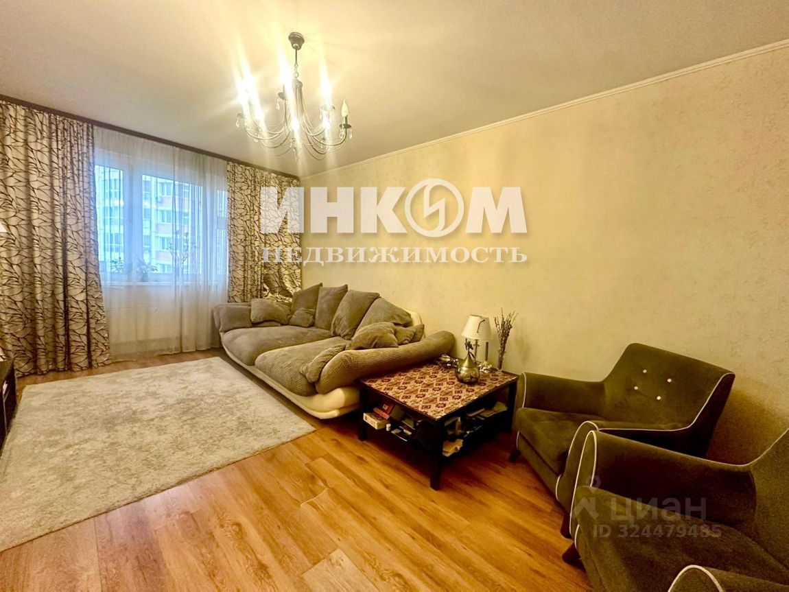 Продажа 3-комн квартиры на вторичном рынке Химки, проспект Мельникова, 19