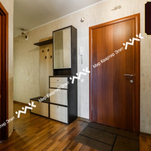 2-комн квартира улица Шаврова,  д. 13 к1