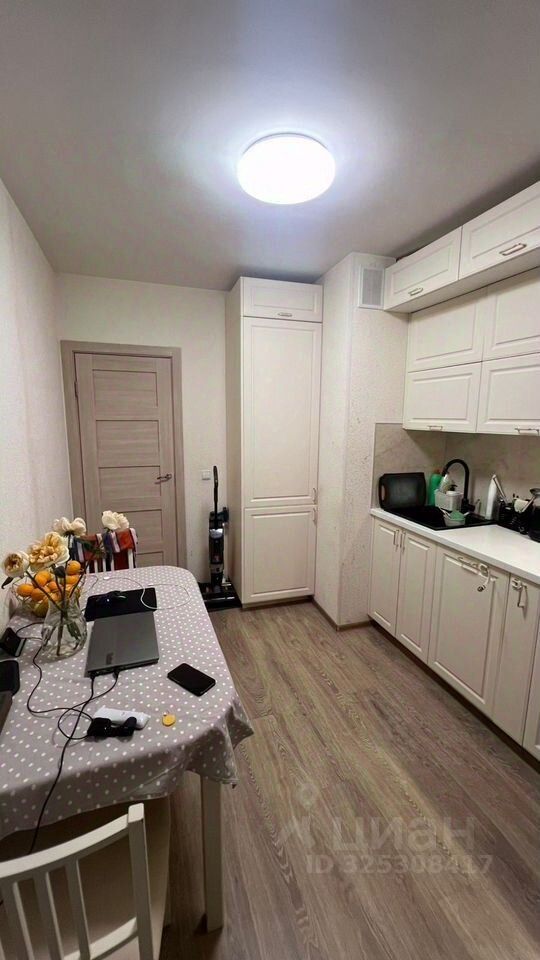 Продажа 1-комн квартиры на вторичном рынке улица Русановская, 18к6