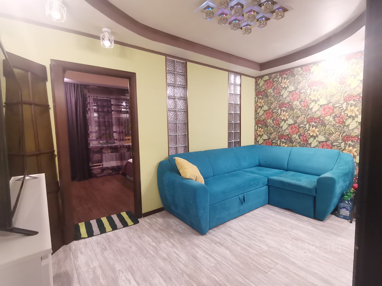 Аренда 2-комн квартиры на вторичном рынке д. Островцы, улица Подмосковная, 30