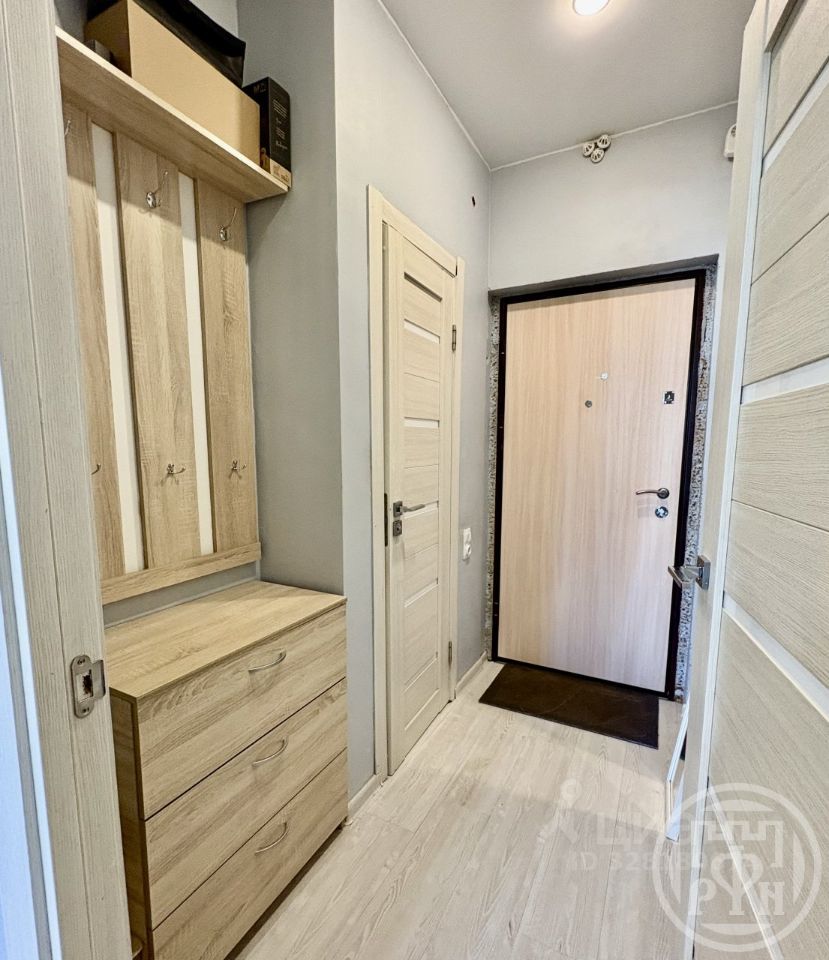 Продажа студии улица Оптиков, 37