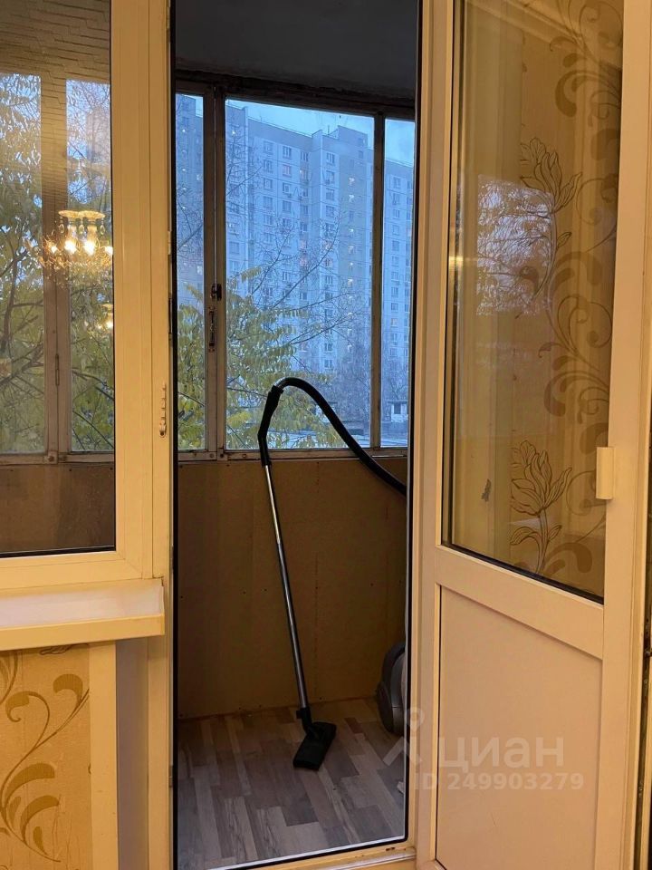 Аренда 1-комн квартиры на вторичном рынке улица Академика Челомея, 10