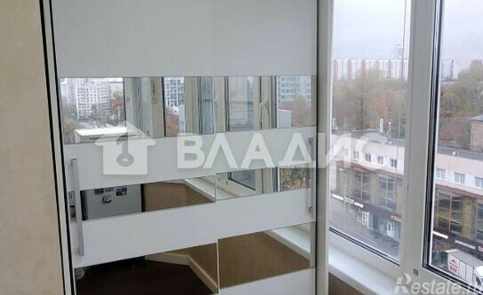 Продажа 2-комн квартиры на вторичном рынке ул Винокурова,  д. 2