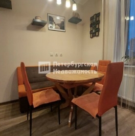 Продажа 3-комн квартиры на вторичном рынке ул Адмирала Коновалова,  д. 2-4