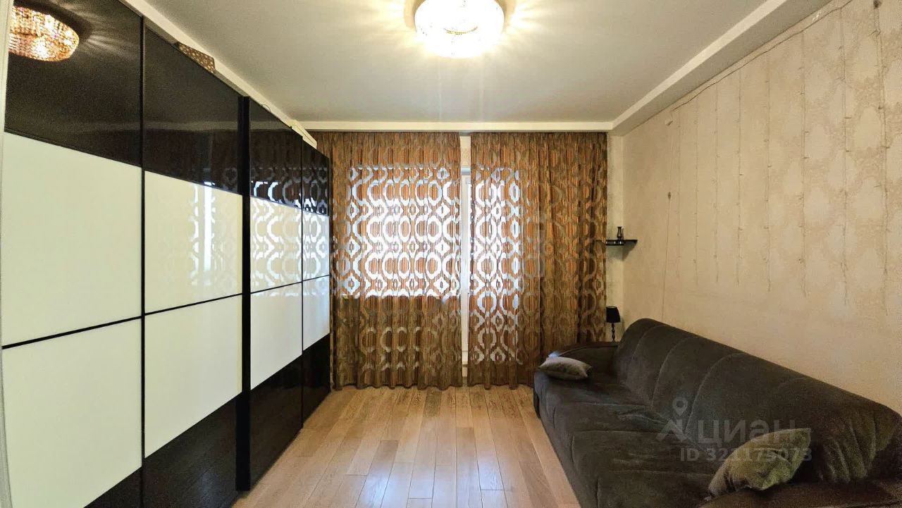 Продажа 2-комн квартиры на вторичном рынке Красногорск, Успенская улица, 28