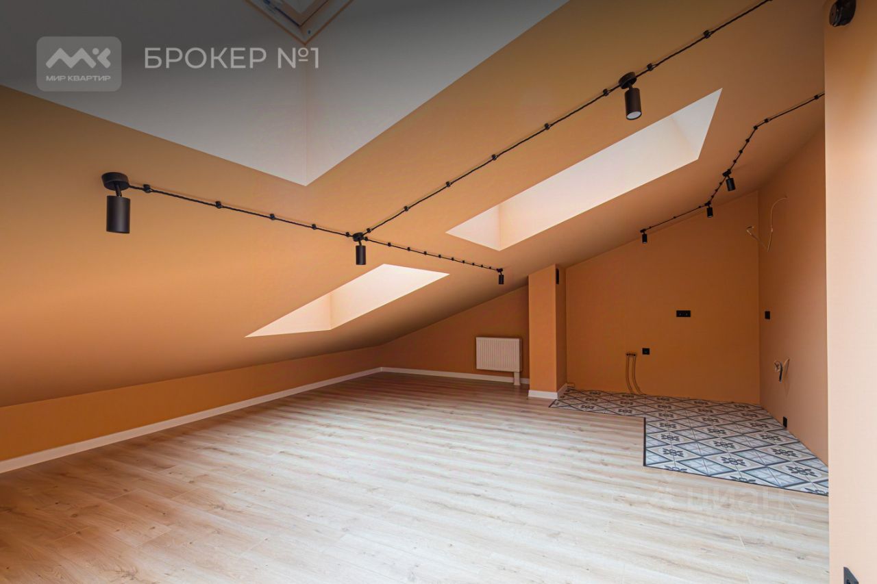 Продажа студии улица Коли Томчака, 10