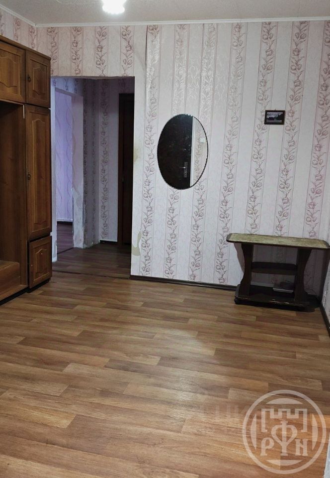 Продажа 3-комн квартиры на вторичном рынке Поселок починок, улица Леншоссе, 27