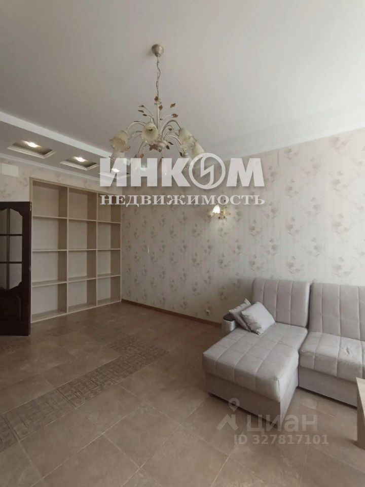 Продажа 3-комн квартиры на вторичном рынке Симферопольский проезд,  д. 18