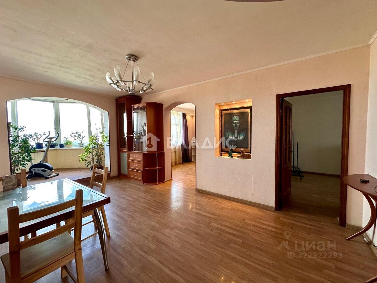 Продажа 4-комн квартиры на вторичном рынке Нахимовский проспект, 33/2