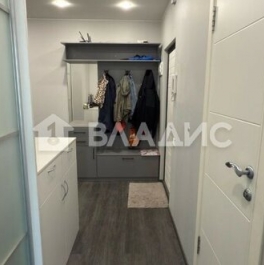 Продажа 3-комн квартиры на вторичном рынке улица Гончарова,  д. 15