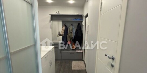 3-комн квартира улица Гончарова,  д. 15