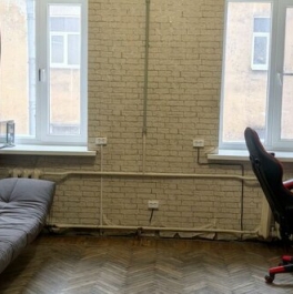 Продажа 5-комн квартиры на вторичном рынке улица Достоевского,  д. 24/9