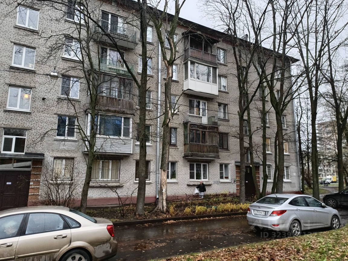 Продажа 1-комн квартиры на вторичном рынке улица Ленсовета, 81