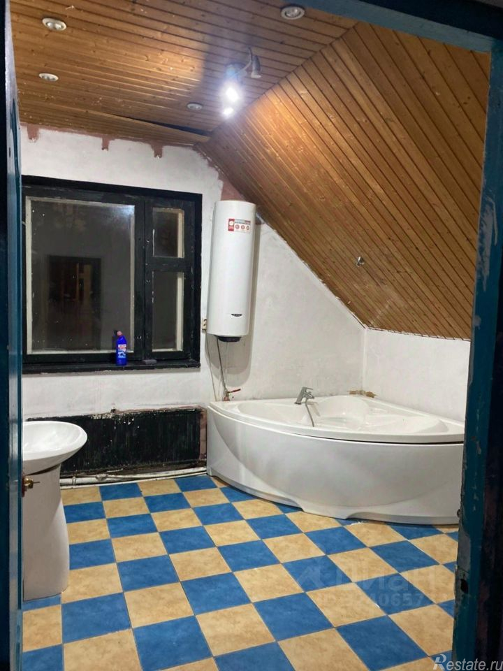 Аренда дома Тарханская улица,  д. 3 к2