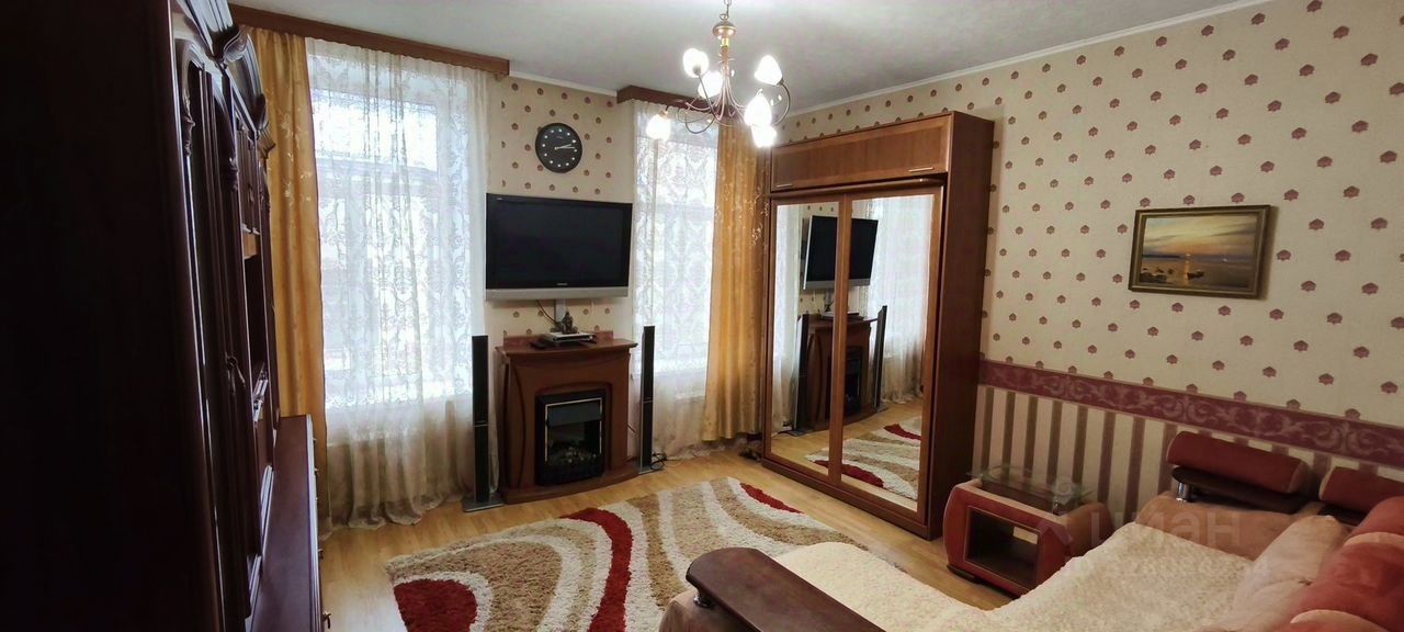 Аренда 2-комн квартиры на вторичном рынке Колокольная улица, 9