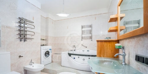 2-комн квартира Троицкая ул,  д. 8