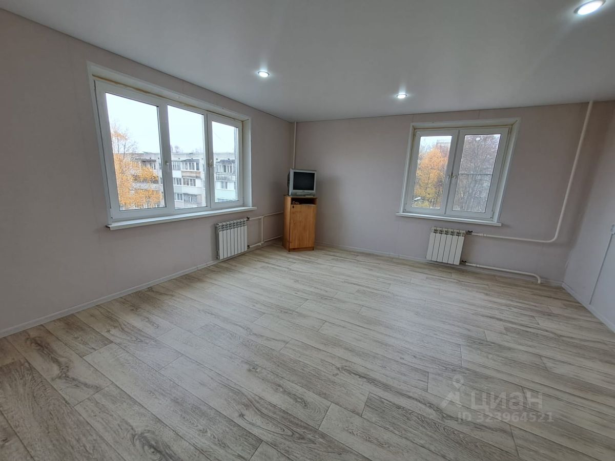 Продажа 1-комн квартиры на вторичном рынке Кашира, улица Кржижановского, 5к3