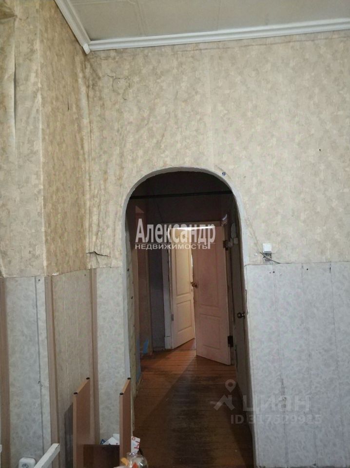 Продажа 3-комн квартиры на вторичном рынке Дубровка пгт, улица Пионерская, 2