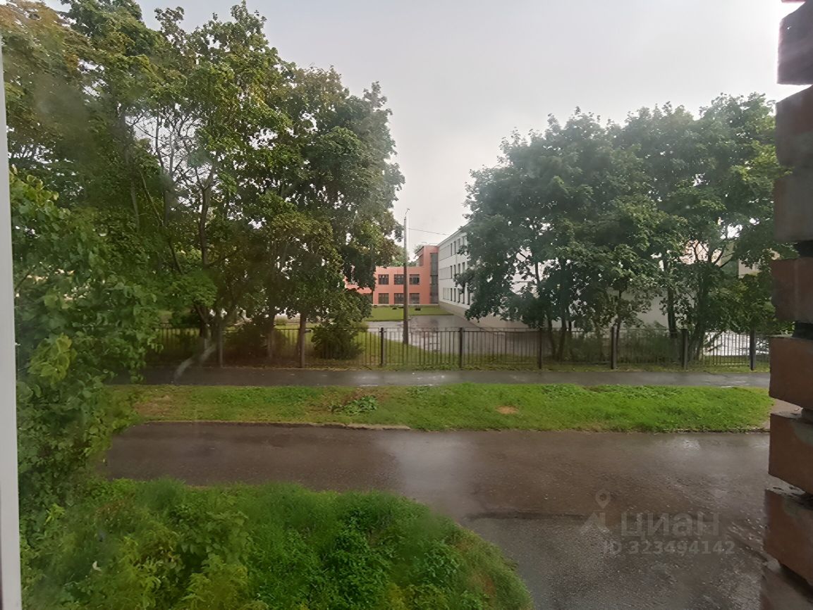 Продажа 2-комн квартиры на вторичном рынке Выборг, Ульяновская улица, 16