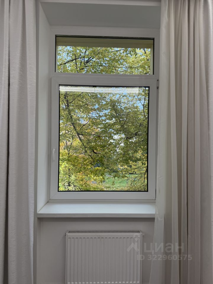 Продажа 3-комн квартиры на вторичном рынке Пушкин, Церковная улица, 7