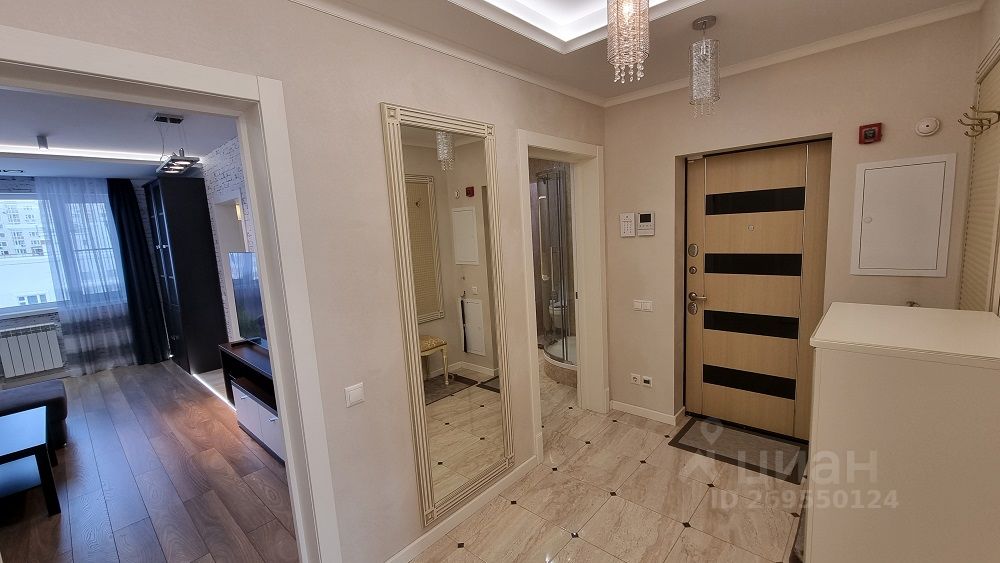 Аренда 2-комн квартиры на вторичном рынке улица Александры Монаховой, 101