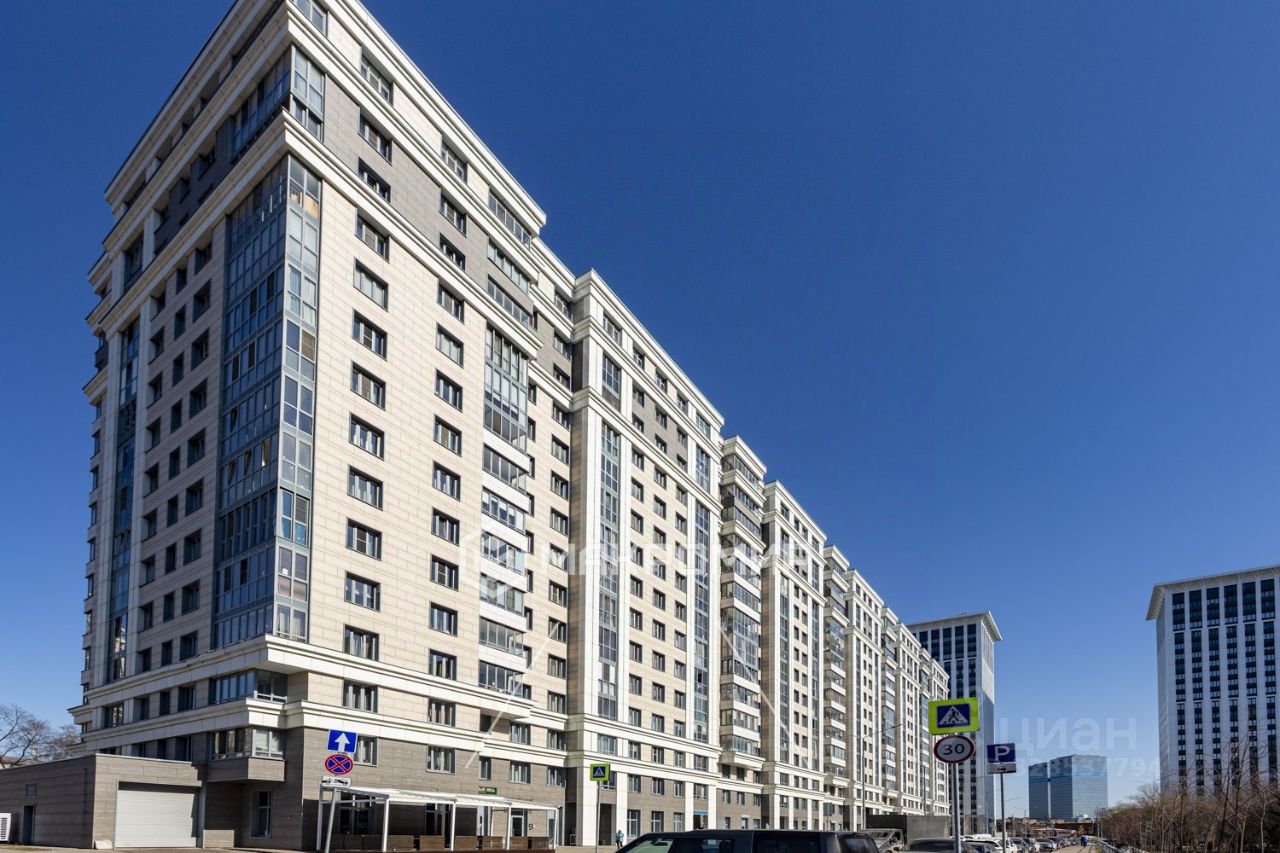 Продажа 2-комн квартиры на вторичном рынке улица Викторенко, 11
