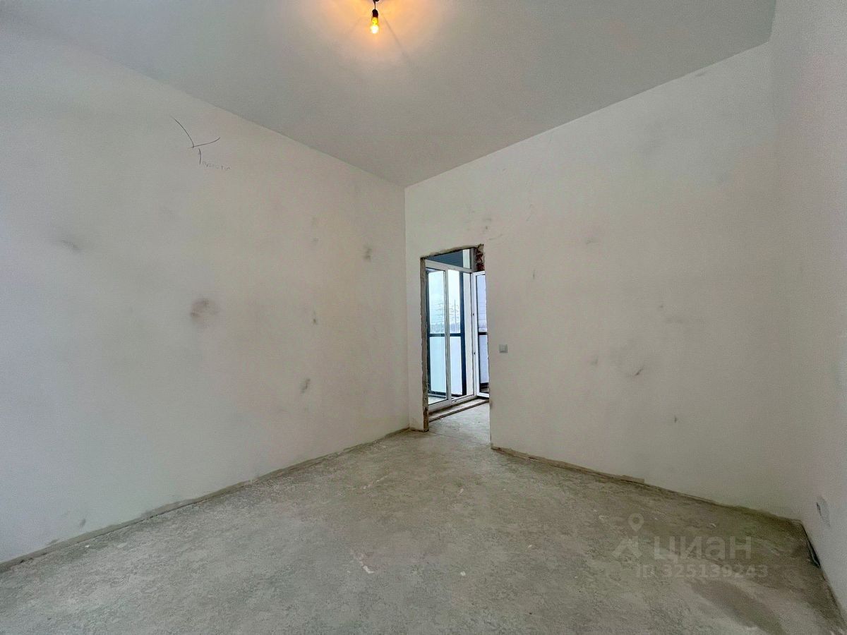 Продажа 2-комн квартиры на вторичном рынке Кудрово г., улица Солнечная, 2