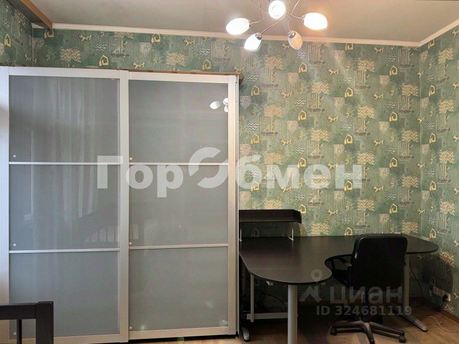 Продажа 2-комн квартиры на вторичном рынке улица Ремизова, 3к1