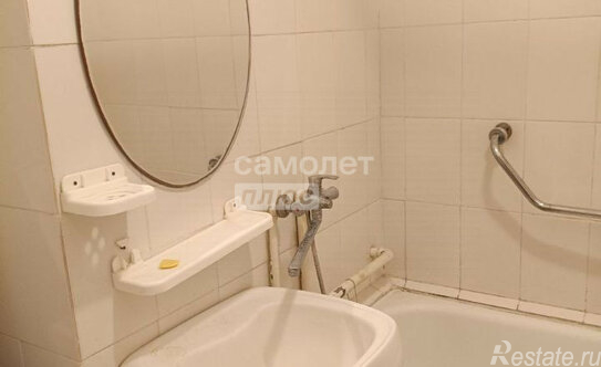 Продажа 2-комн квартиры на вторичном рынке улица Гарибальди