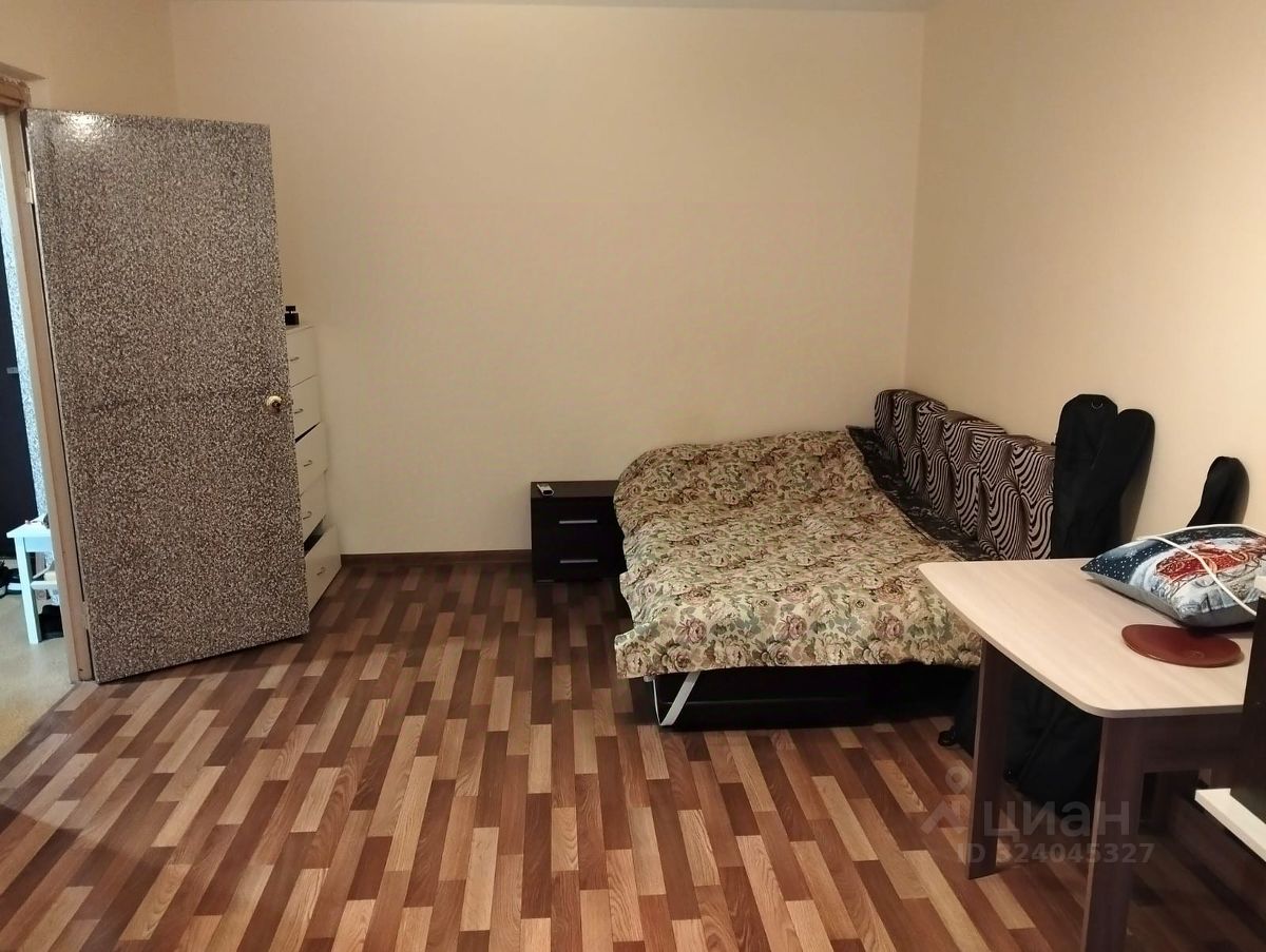 Продажа 1-комн квартиры на вторичном рынке Перовская улица, 73/43